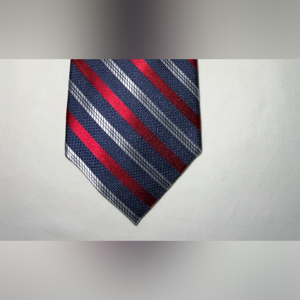 Saddlebred XL Men’s Striped Neck Tie. Blue with Red and White.